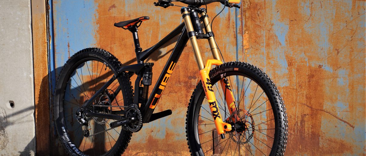 Permalink auf:FIRST LOOK: Das 2019er Cube TWO15 SL Downhill Bike in 29 Zoll bei uns im Test Permalink auf:FIRST LOOK: Das 2019er Cube TWO15 SL Downhill Bike in 29 Zoll bei uns im Test